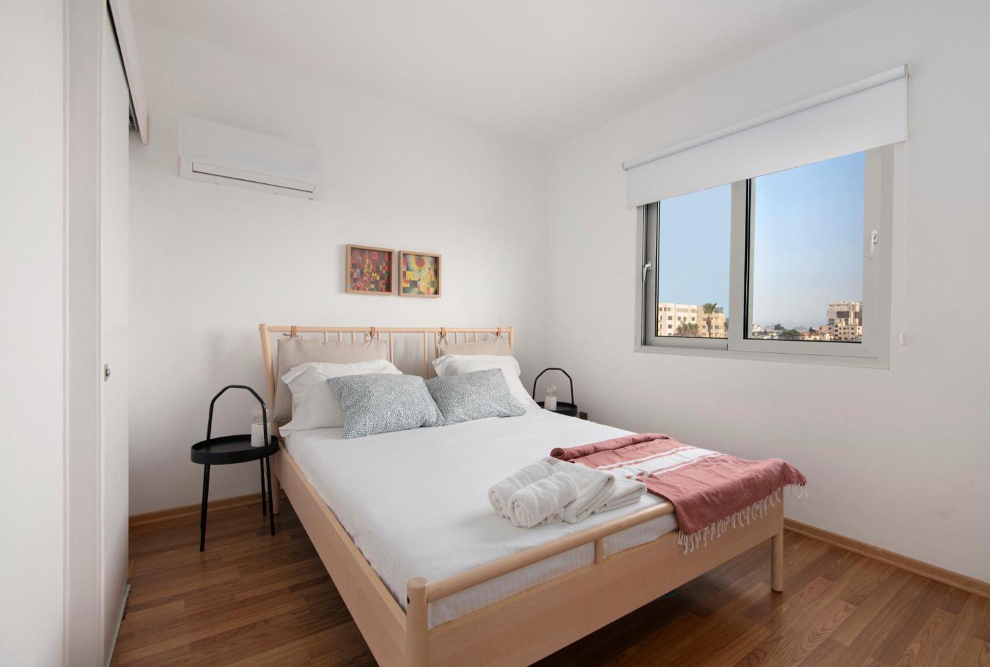 Amazing Two Bedroom Apartment Larnaca Extérieur photo